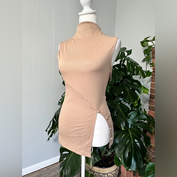 NEW Elegant Tan Sleeveless Top size 6 - Picture 3 of 7